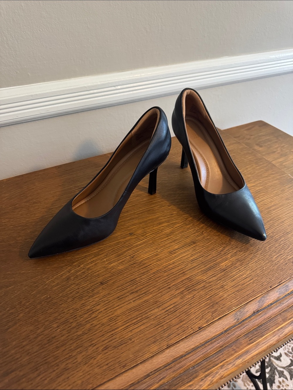 Classic Leather Black Pointed-Toe High Heels